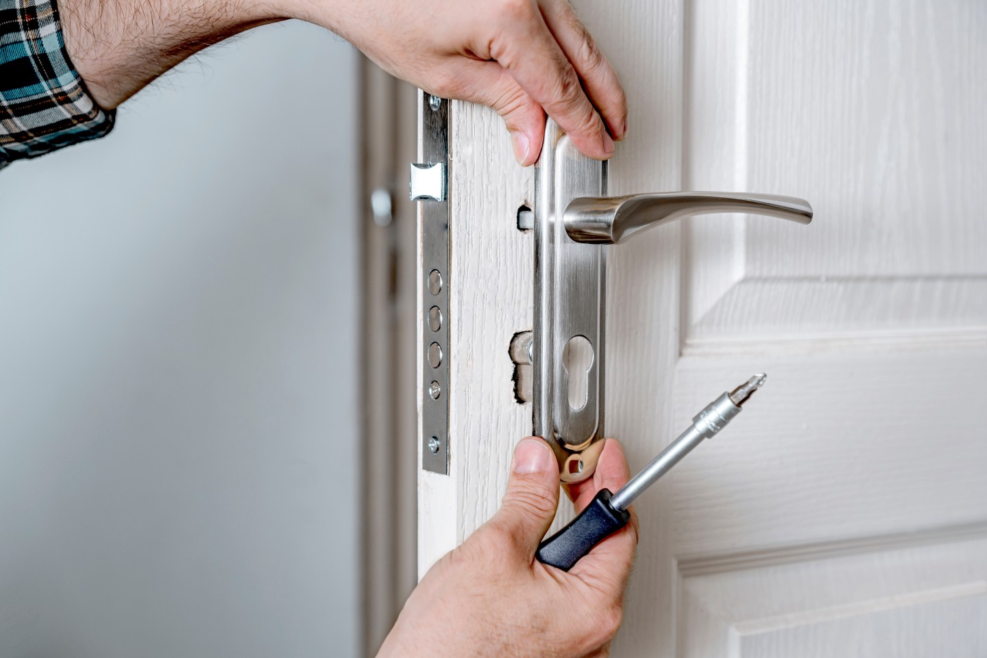 residential door hardware repairs 